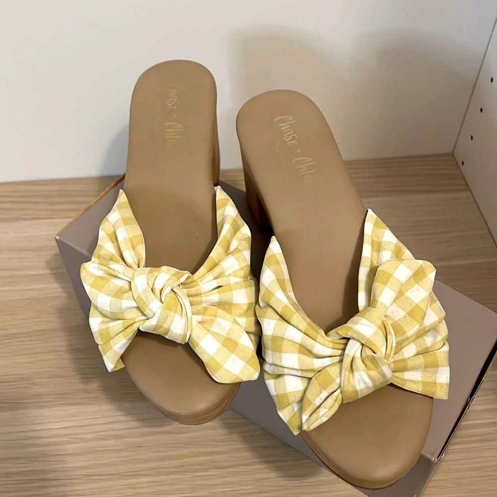 Chase+Chloe slip on  sandals